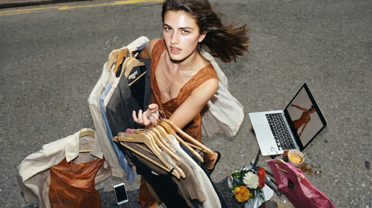 Virtual Fitting Room: What an Online Fitting Room Is and How It Changes the Economics of Online Fashion Stores Virtual Fitting Room: What an Online Fitting Room Is and How It Changes the Economics of Online Fashion Stores